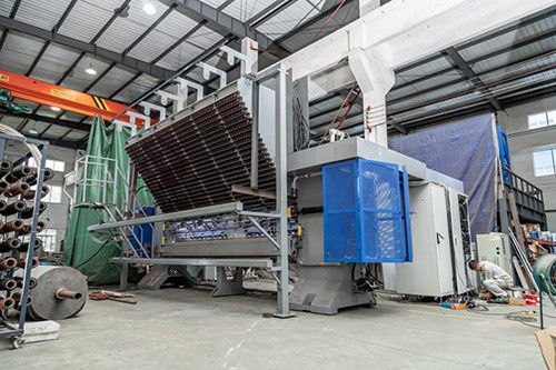 ماكينة سجاد تفت (سجاد ذو وبر حلقي، متعدد الارتفاعات)