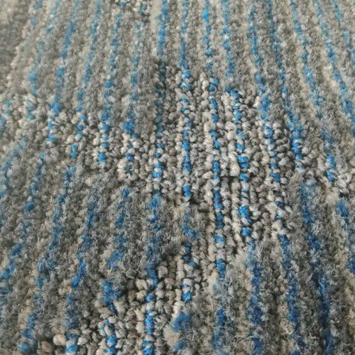 ماكينة إنتاج سجاد وموكيت (سجاد ذو وبر مقطوع & وبر حلقي)