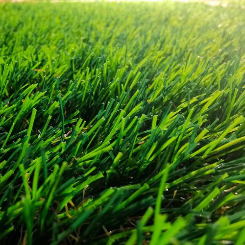 ماكينة صناعة العشب الصناعي